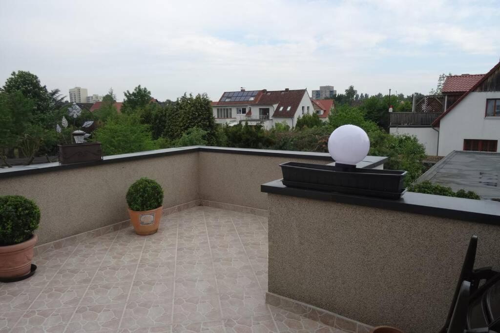 Ferienwohnung Ca 85 Qm Zzgl 17 Qm Terrasse Hannover Exterior photo